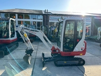 Takeuchi TB 216  incl sorteerknijper functie.  VERKOCHT