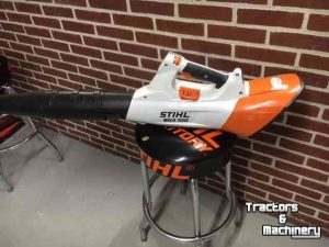 Stihl BGA 100 Demo