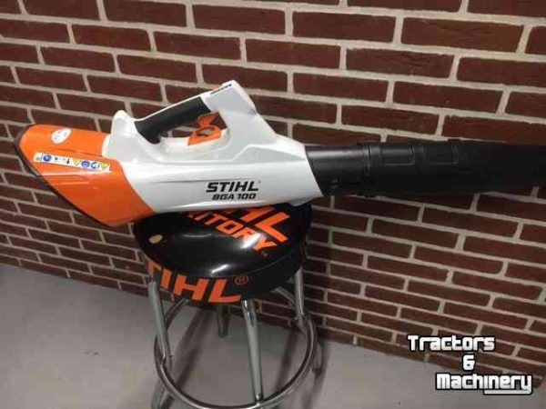 768280 Stihl BGA 100 Demo 2
