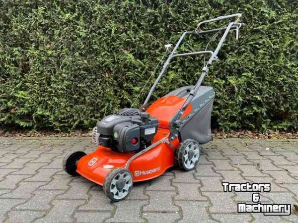 816216 Husqvarna LC 140 1