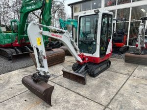 Takeuchi TB 216   1240 u !!