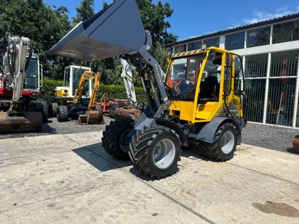 Eurotrac W12 i-CF XL (40 pk uitvoering Stage V norm) 7 1c75941f