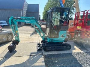 Kobelco SK 17 SR